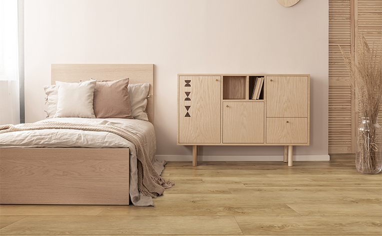 vinyl flooring in bedroom